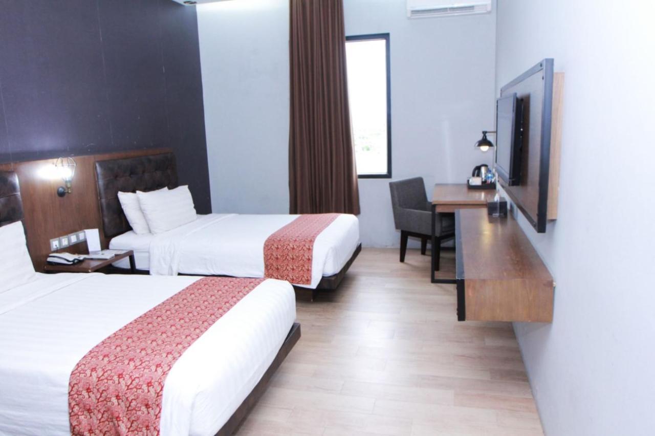 Grand Kangen Hotel Urip Sumoharjo Джокякарта Екстериор снимка