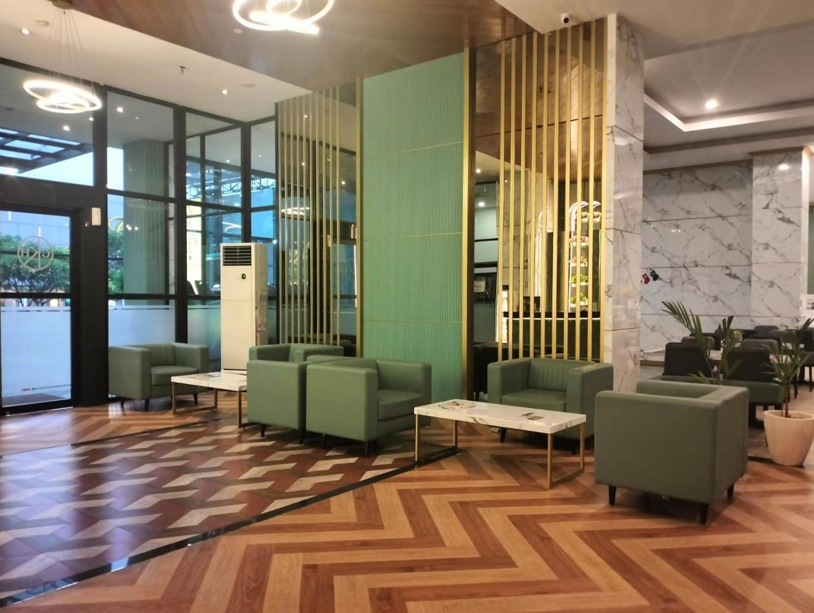 Grand Kangen Hotel Urip Sumoharjo Джокякарта Екстериор снимка