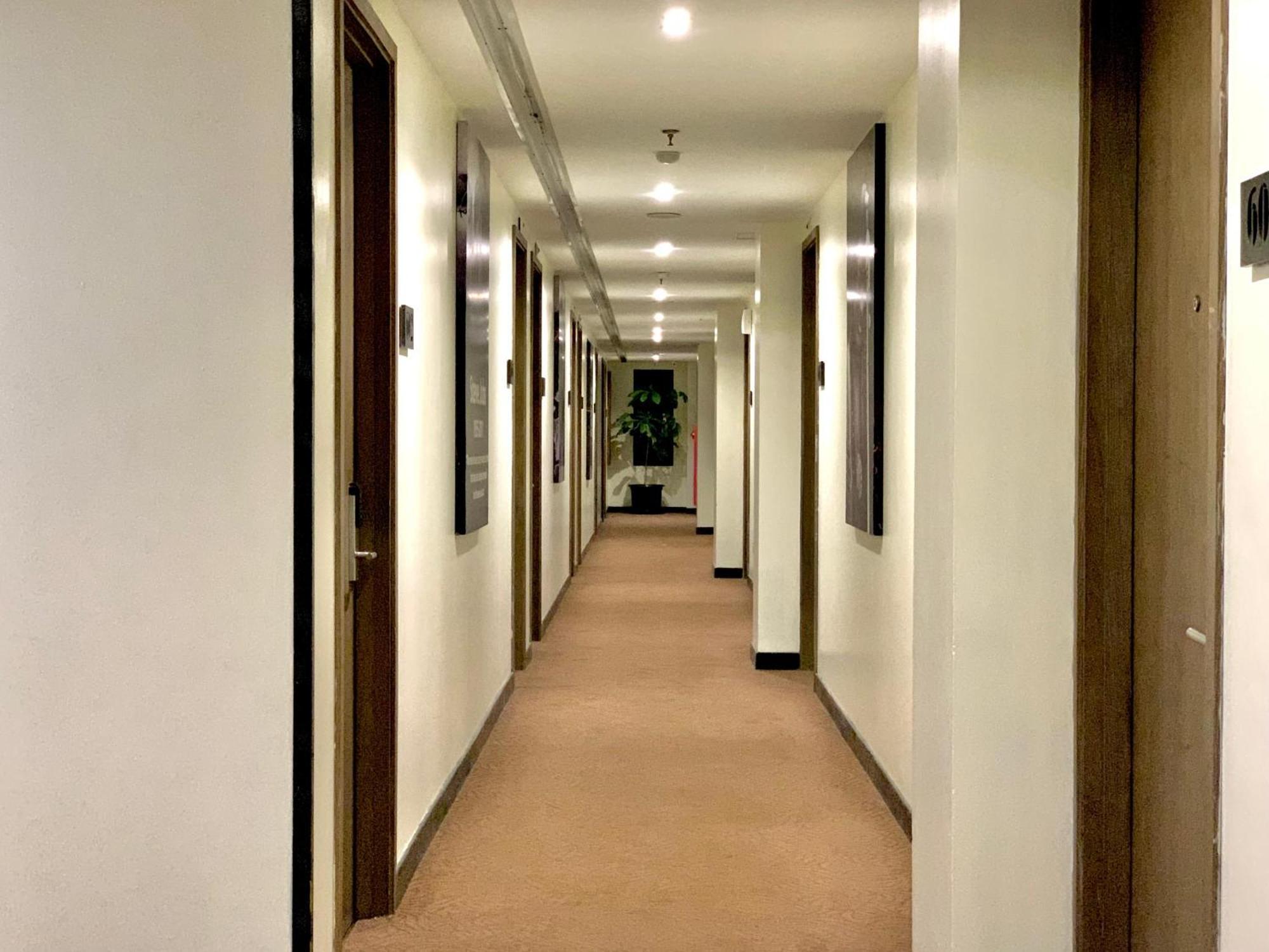 Grand Kangen Hotel Urip Sumoharjo Джокякарта Екстериор снимка