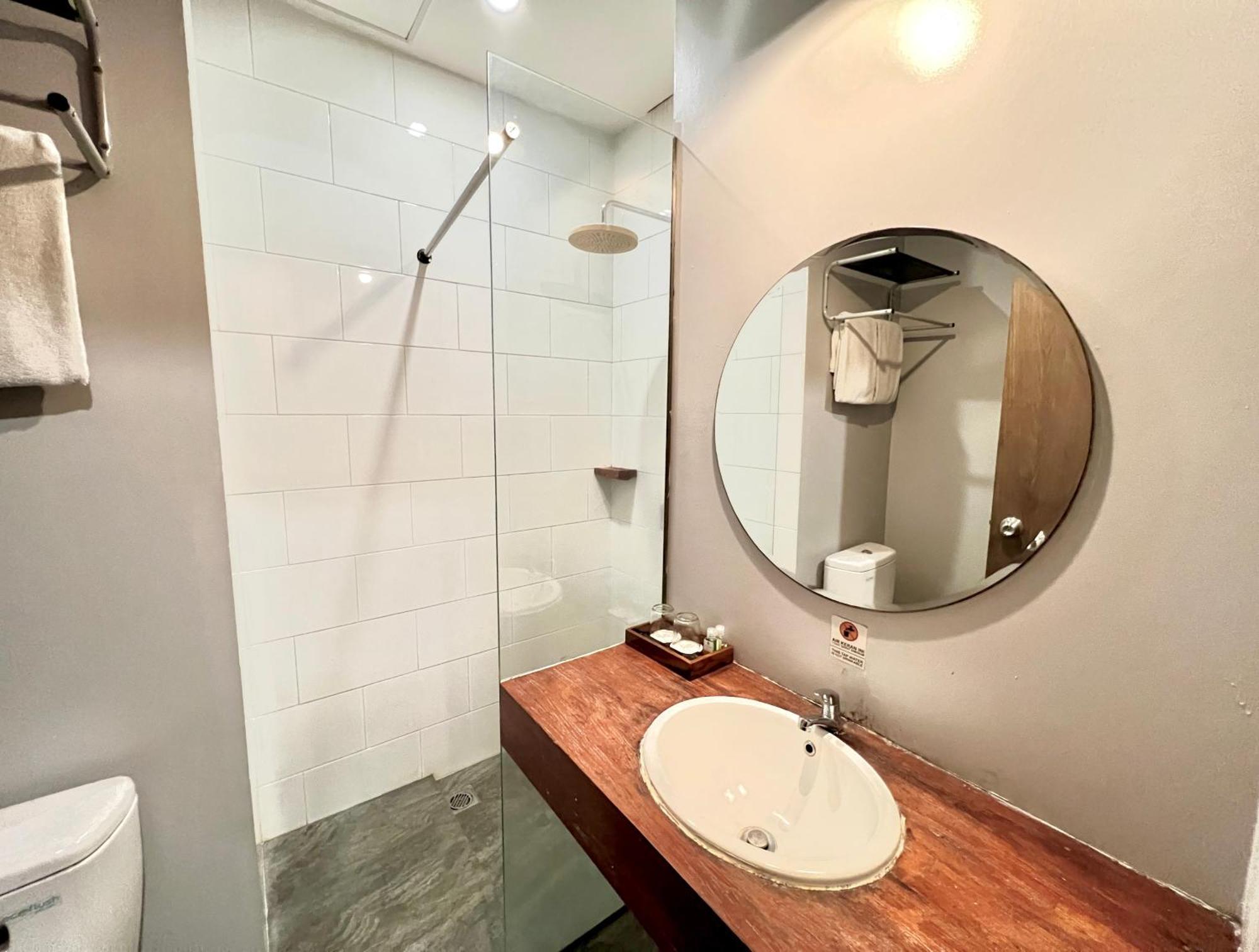 Grand Kangen Hotel Urip Sumoharjo Джокякарта Екстериор снимка